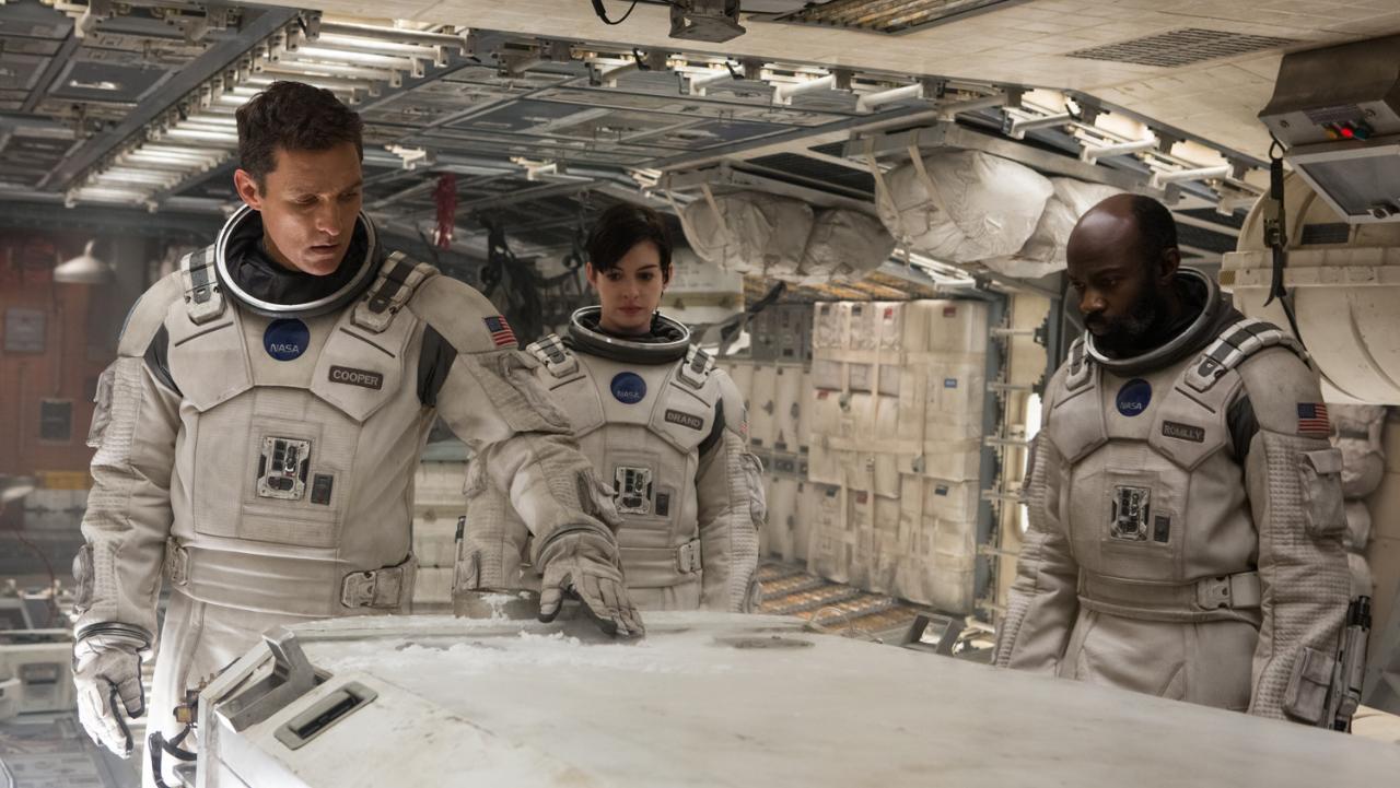 Interstellar: (2014)